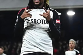 九游官网-富勒姆失利，英超保级形势雪上加霜(富勒姆英联杯)